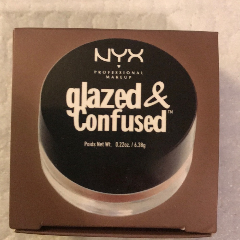 NIB with seal NYX Glazed & Confused Eyegloss